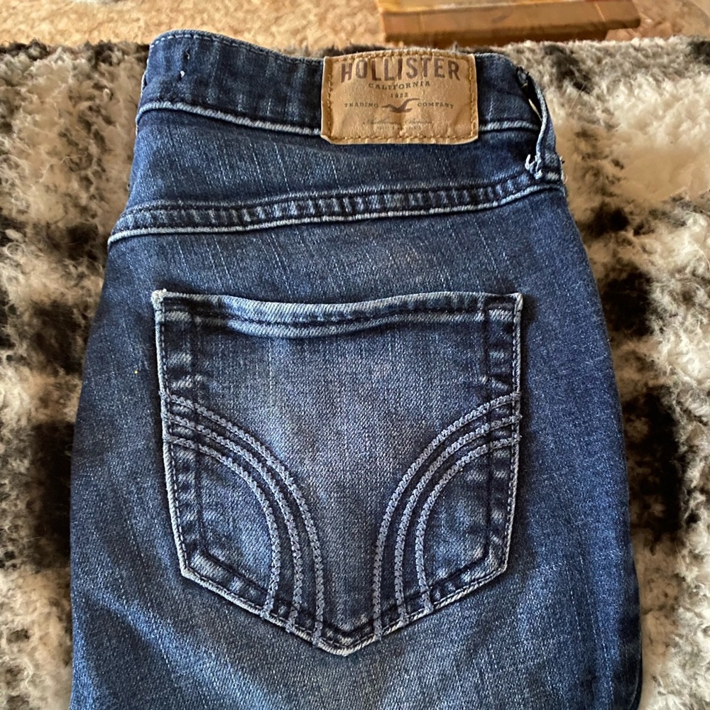 Hollister jeans
